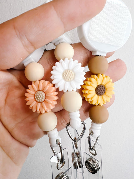 DAISY Interchangeable Badge Reel - BadgeSmith